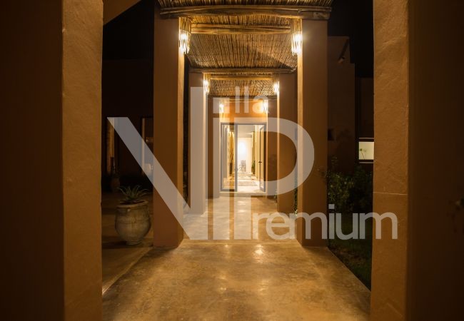 villa de luxe, Route de Fès